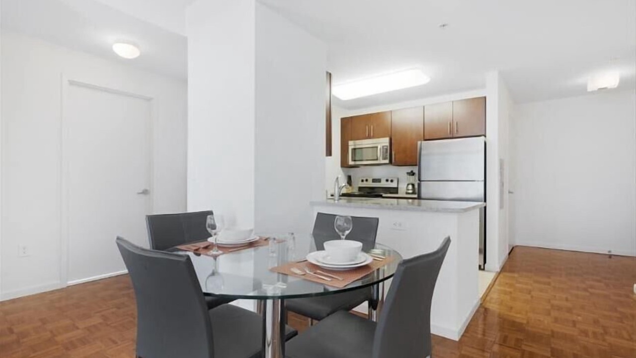 Photo of Bedroom in Hudson Exchange