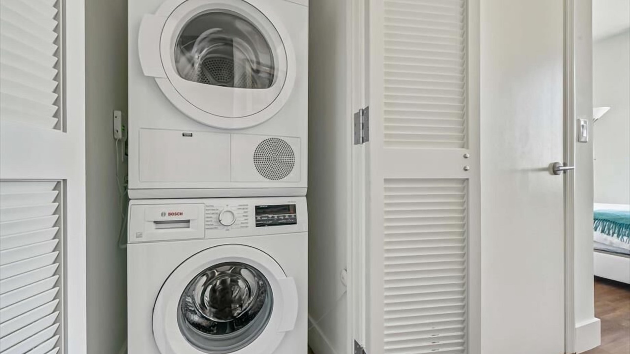 Photo of Others in White Plains