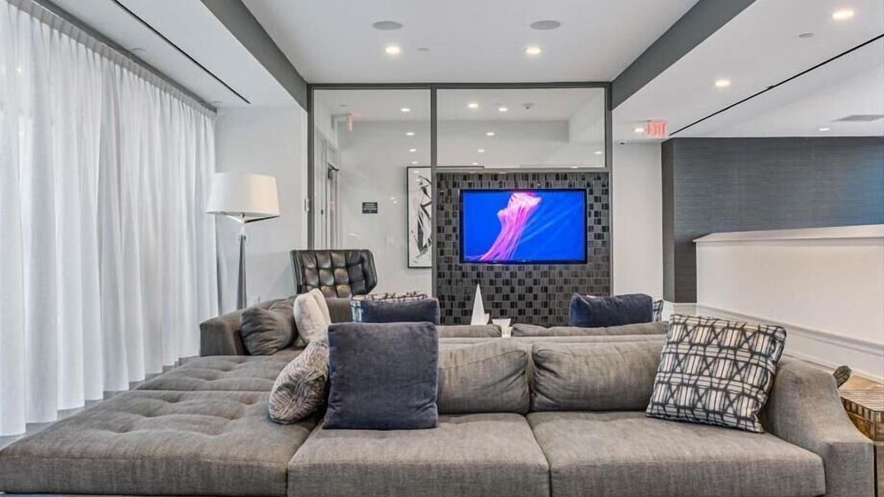 Photo of Others in White Plains