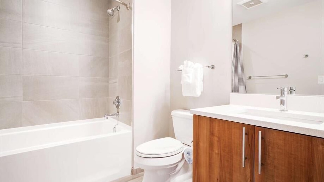 Photo of Bathroom in Aurora Highlands
