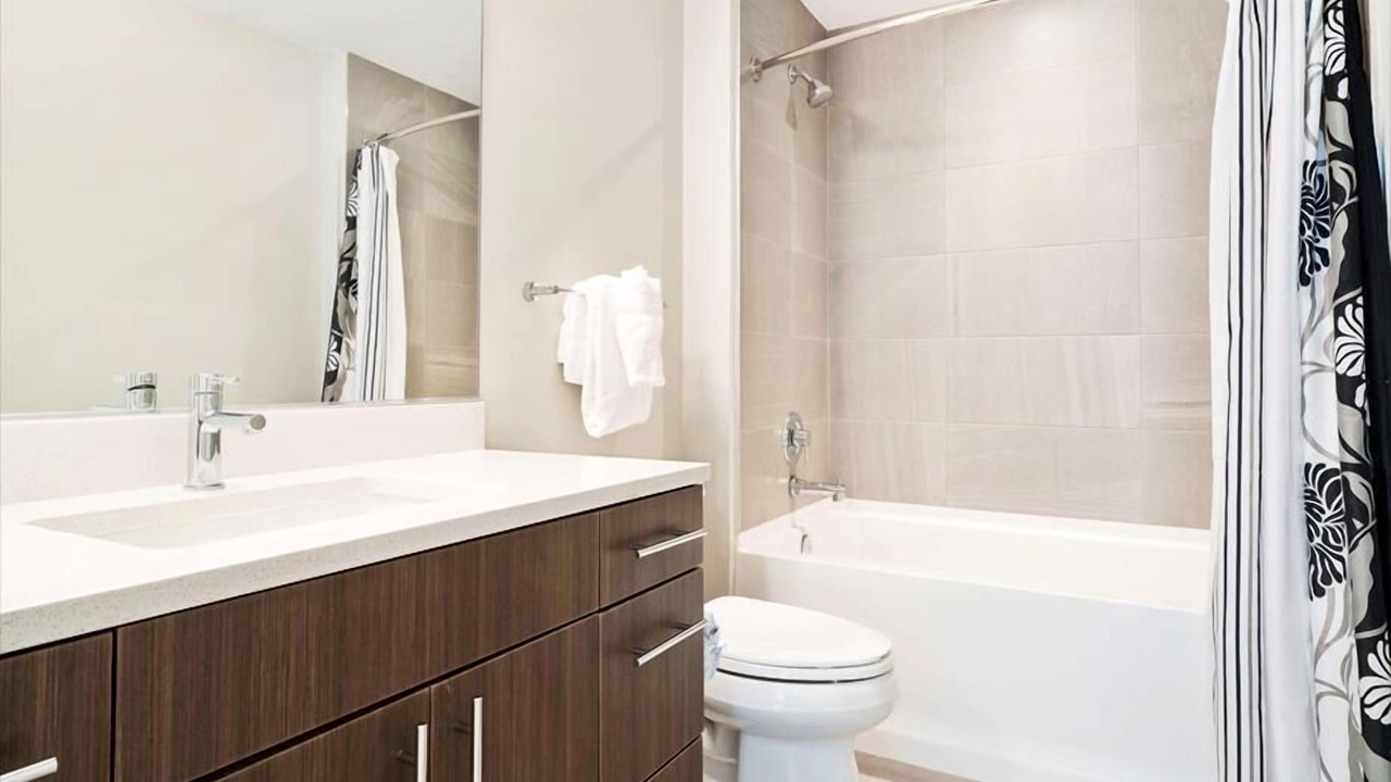 Photo of Bathroom in Aurora Highlands