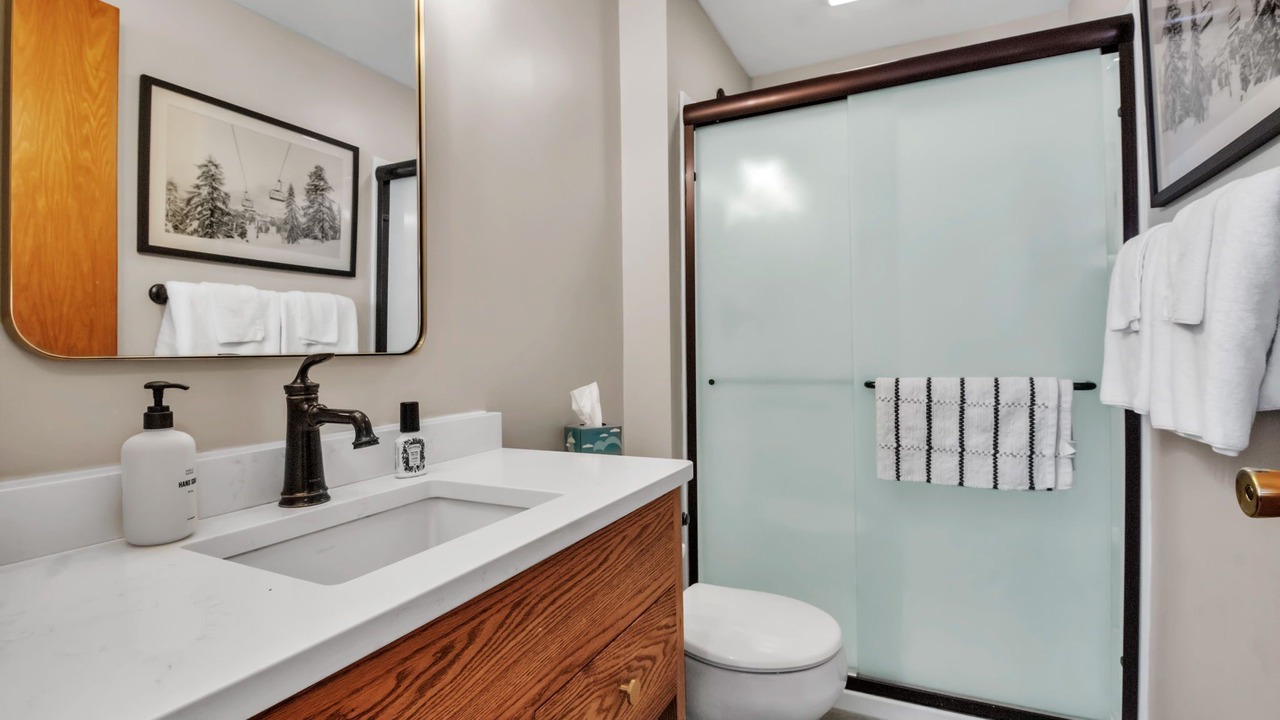 Photo of Bathroom in Ellicottville