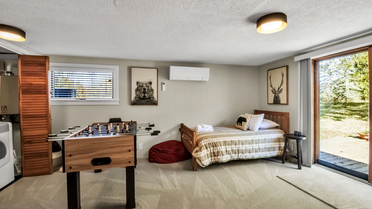 Photo of Bedroom in Ellicottville