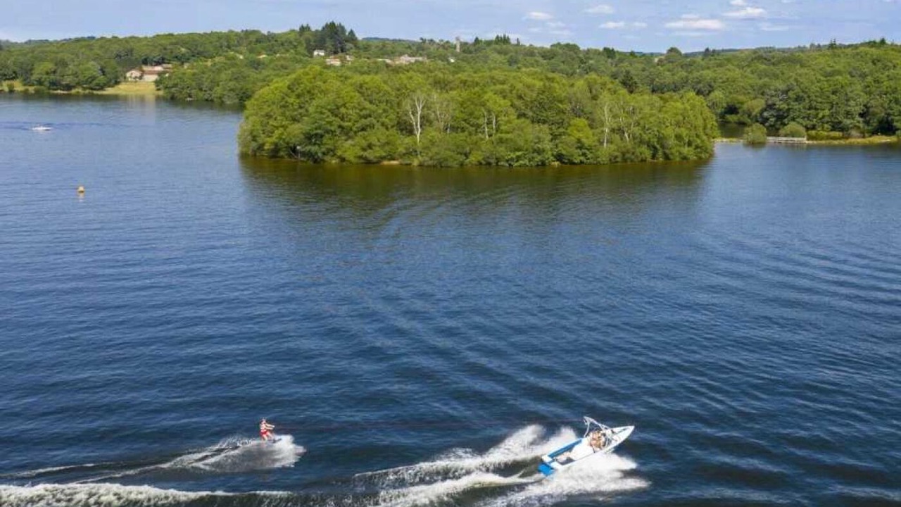 Photo of Outdoor in Saint-Pardoux