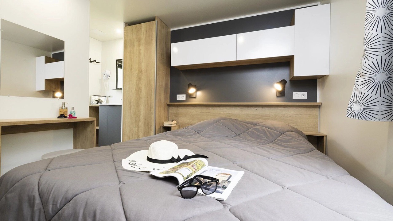 Photo of Bedroom in Lamothe-Fenelon
