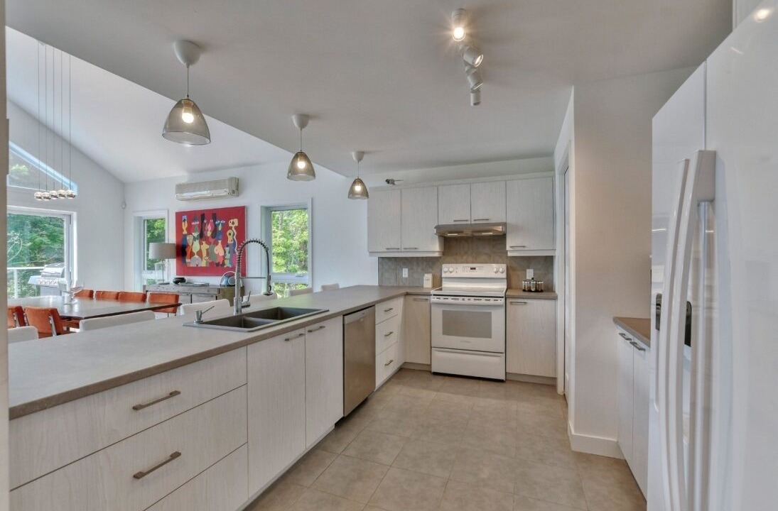 Photo of Kitchen in Mille-Isles