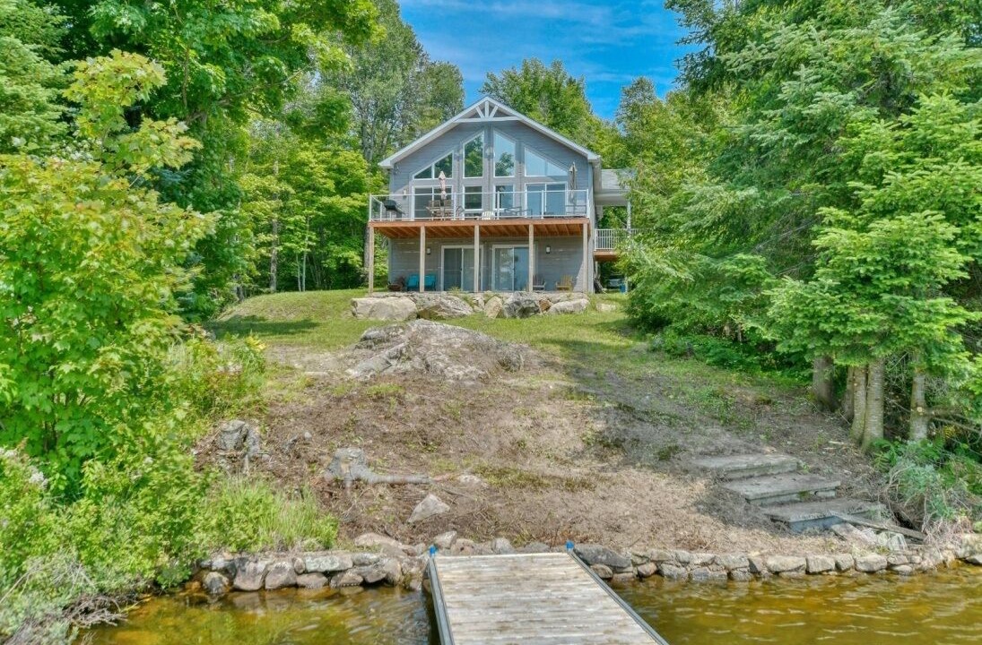 Photo of Outdoor in Mille-Isles