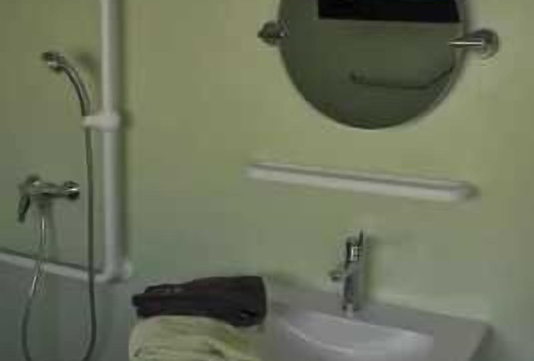 Photo of Bathroom in Meyrueis
