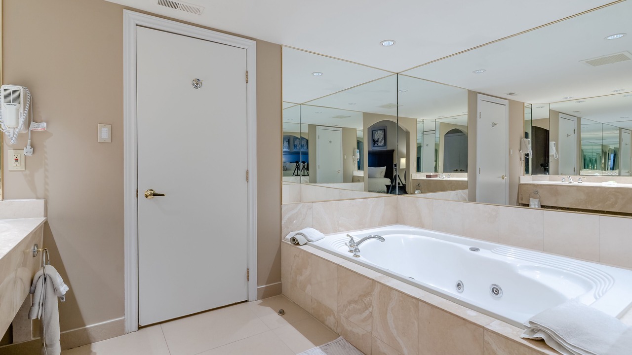 Photo of Bathroom in Oro-Medonte