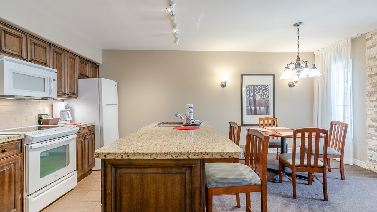 Photo of Kitchen in Oro-Medonte