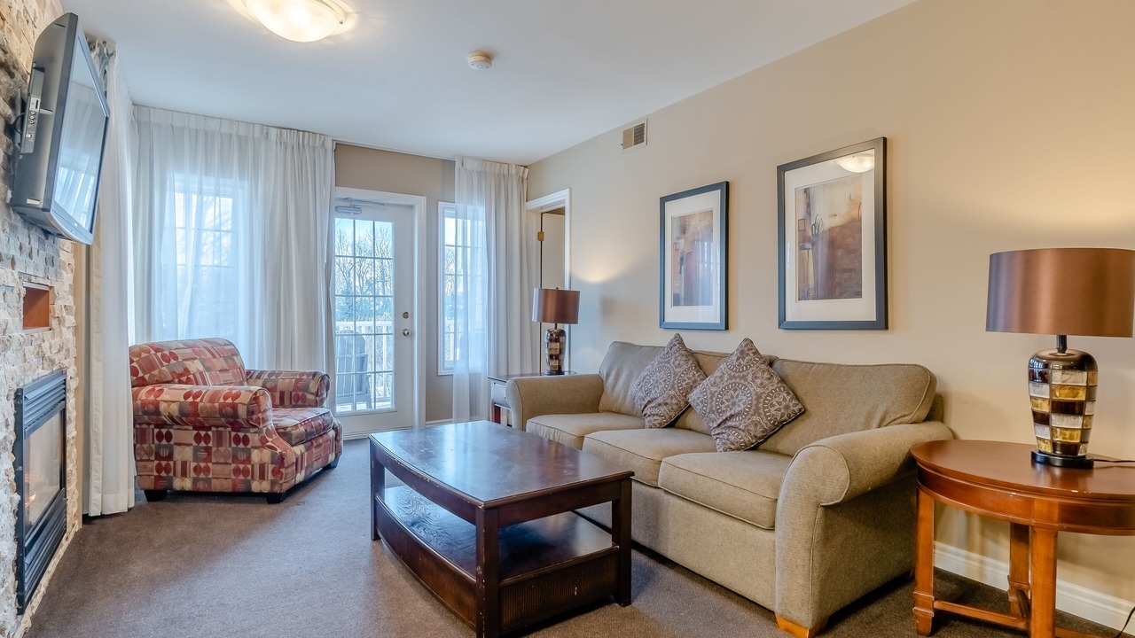 Photo of Livingroom in Oro-Medonte