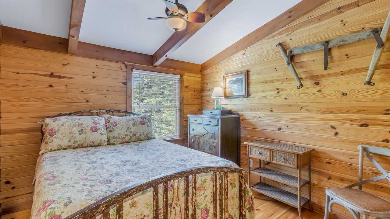 Photo of Bedroom in Stanardsville