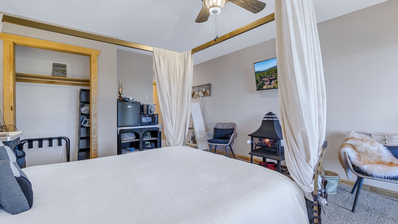 Photo of Bedroom in Stanardsville