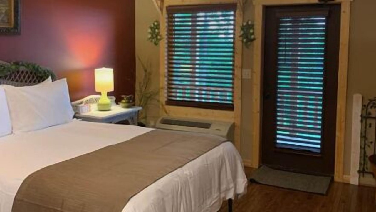 Photo of Bedroom in Stanardsville