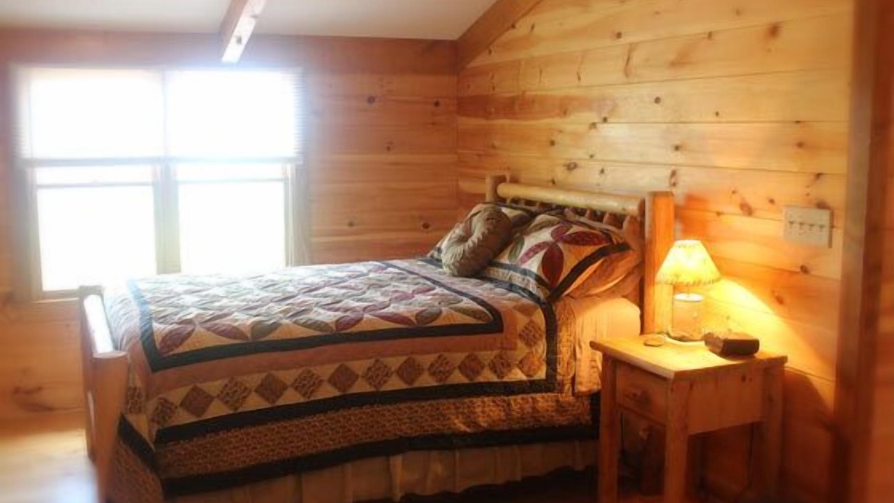 Photo of Bedroom in Stanardsville
