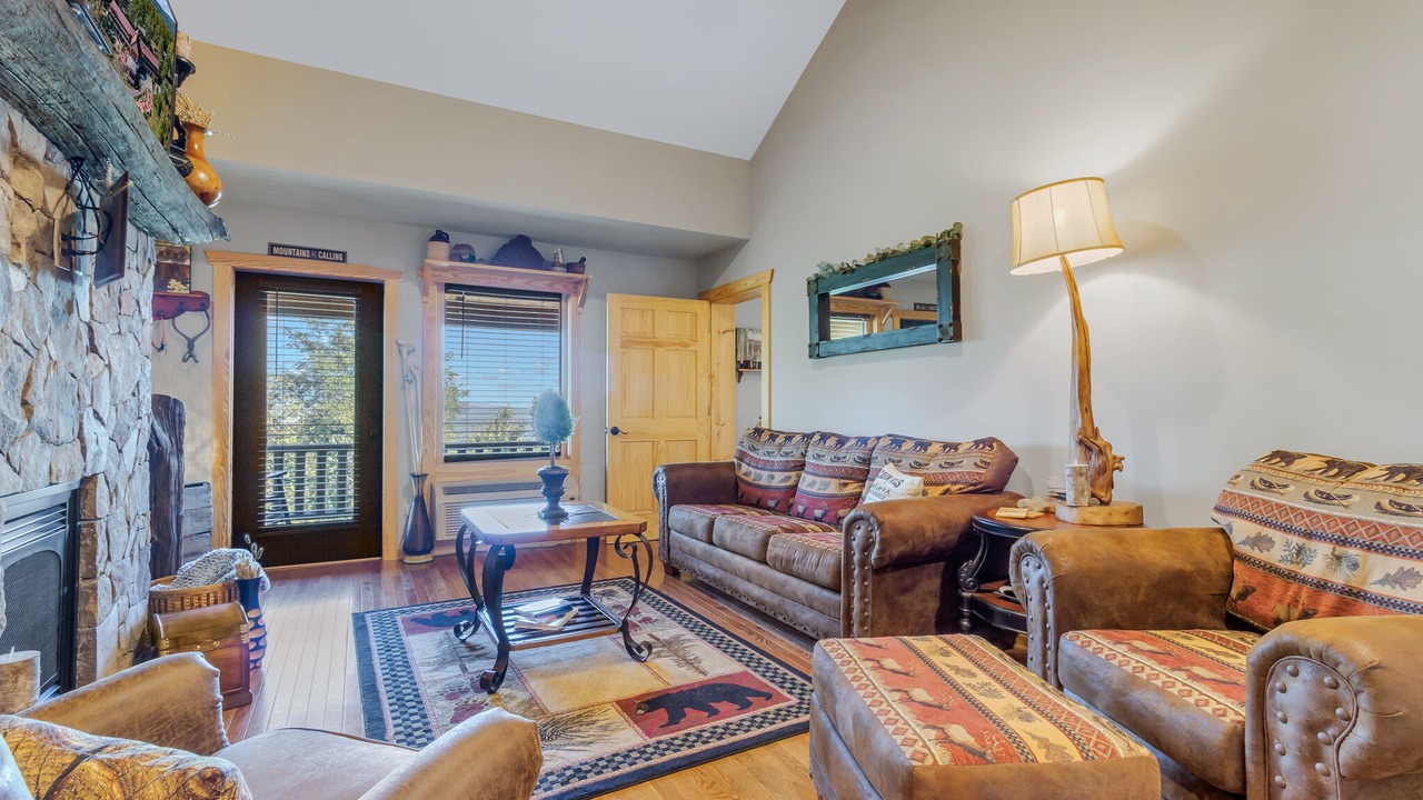 Photo of Livingroom in Stanardsville