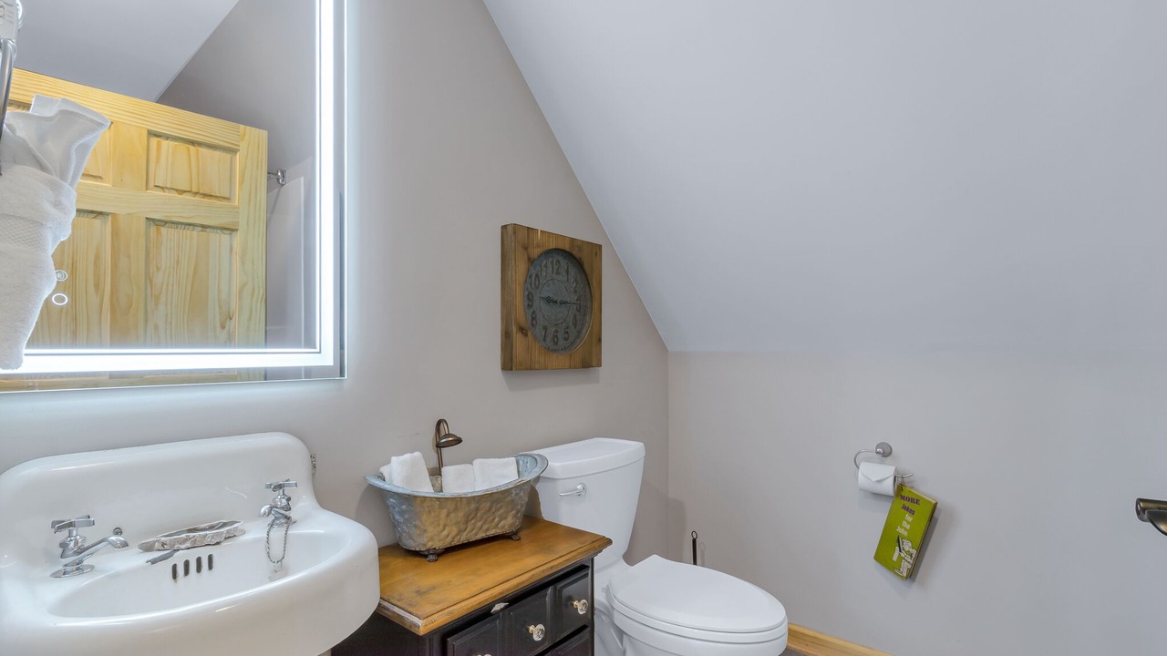 Photo of Bathroom in Stanardsville