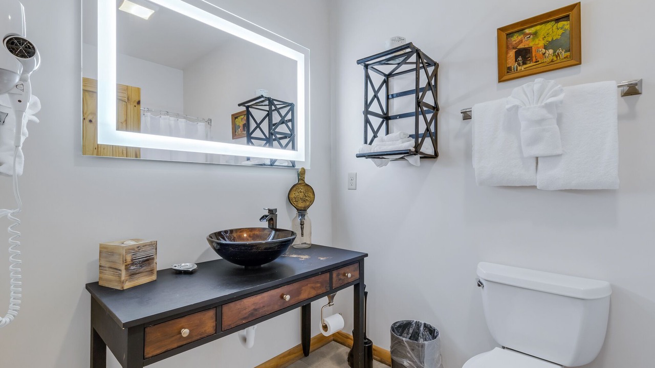 Photo of Bathroom in Stanardsville