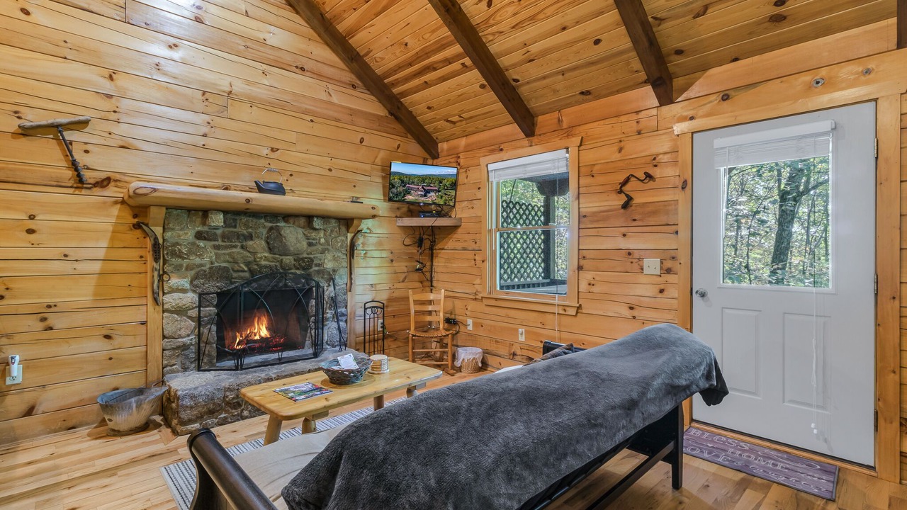 Photo of Livingroom in Stanardsville