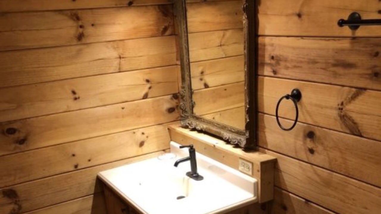 Photo of Bathroom in Stanardsville