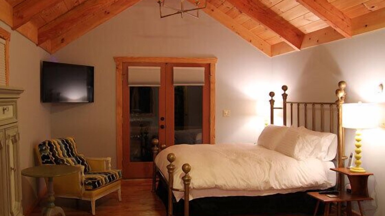 Photo of Bedroom in Dyke