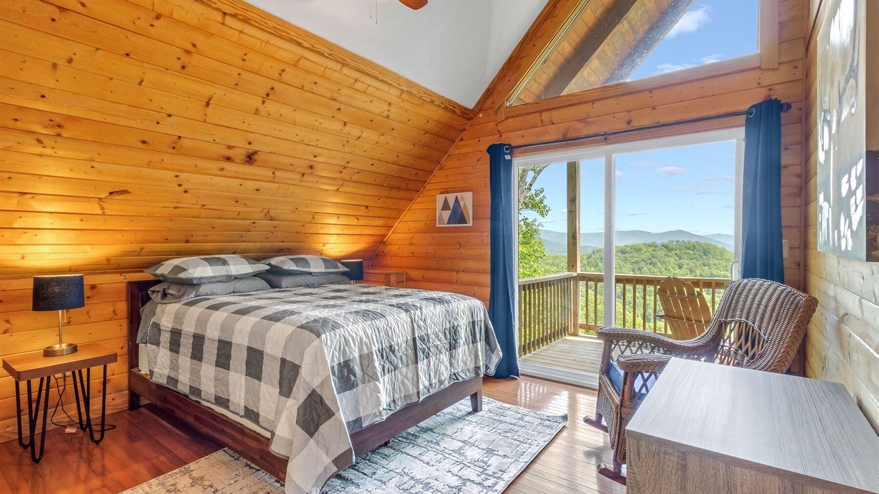 Photo of Bedroom in Stanardsville