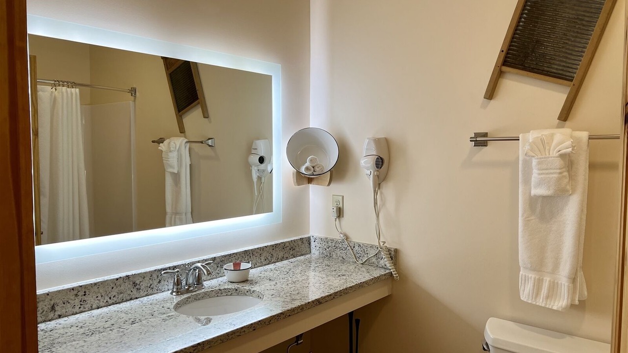 Photo of Bathroom in Stanardsville