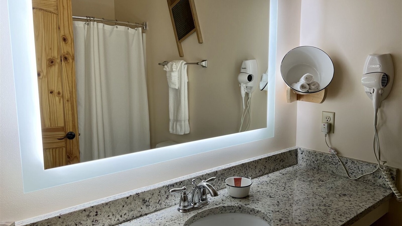 Photo of Bathroom in Stanardsville