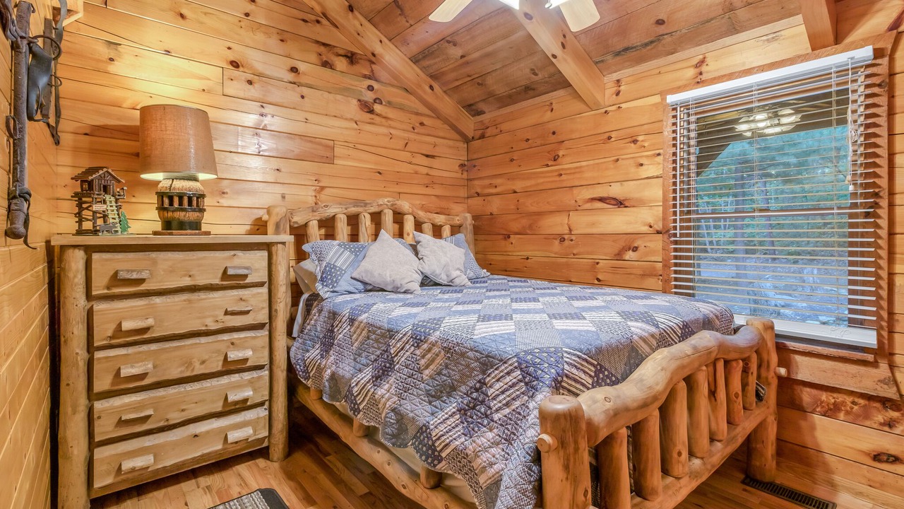 Photo of Bedroom in Stanardsville