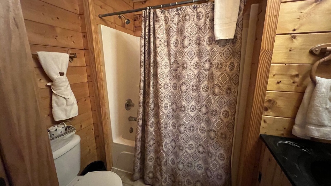 Photo of Bathroom in Stanardsville