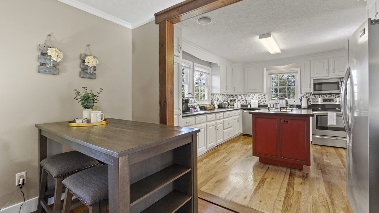 Photo of Kitchen in Travelers Rest