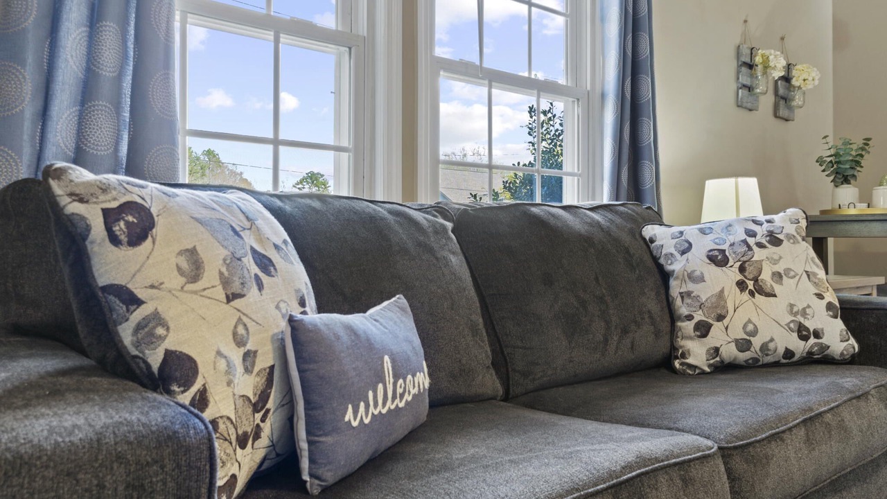 Photo of Livingroom in Travelers Rest