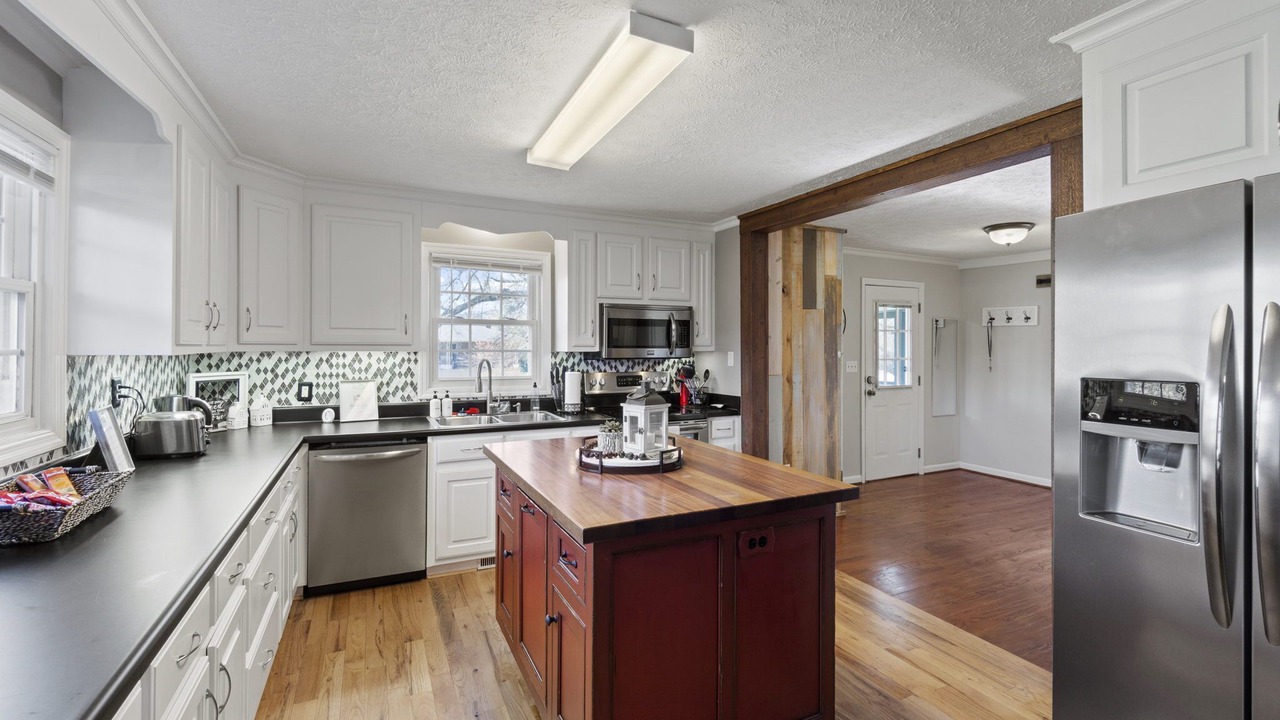 Photo of Kitchen in Travelers Rest