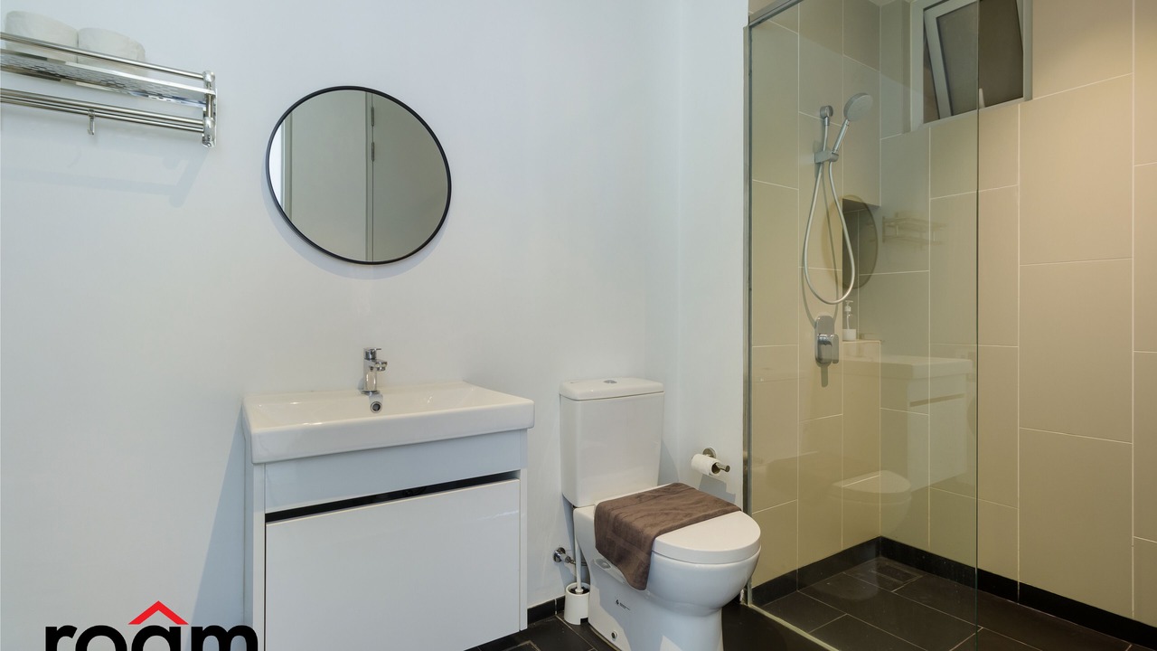 Photo of Bathroom in Maluri