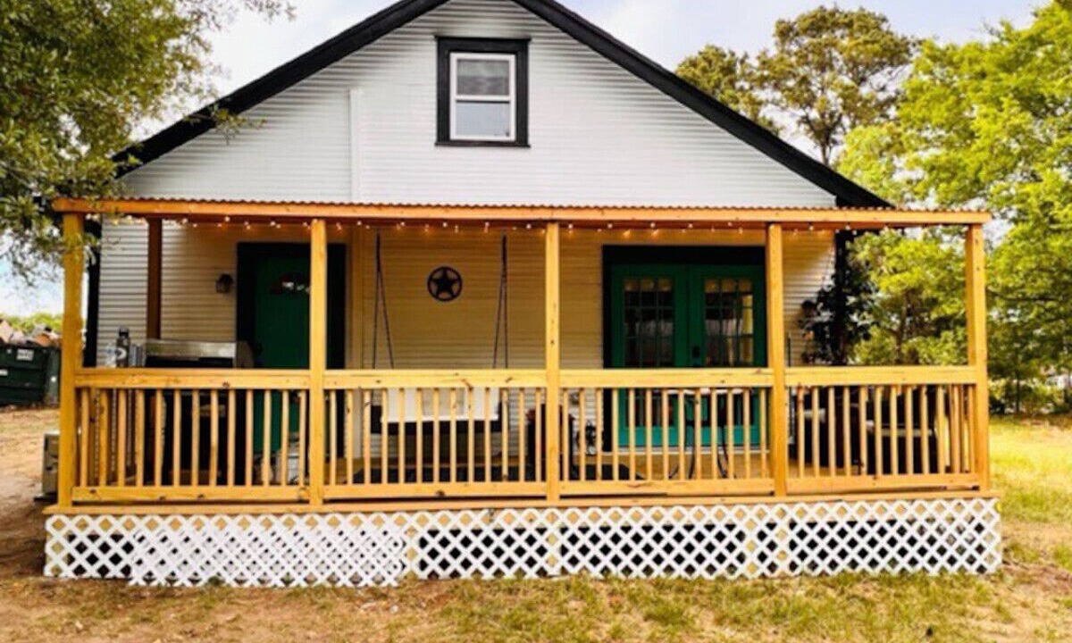 Photo of Outdoor in Brenham