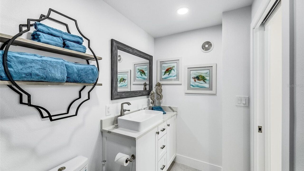 Photo of Bathroom in Cocoa Beach