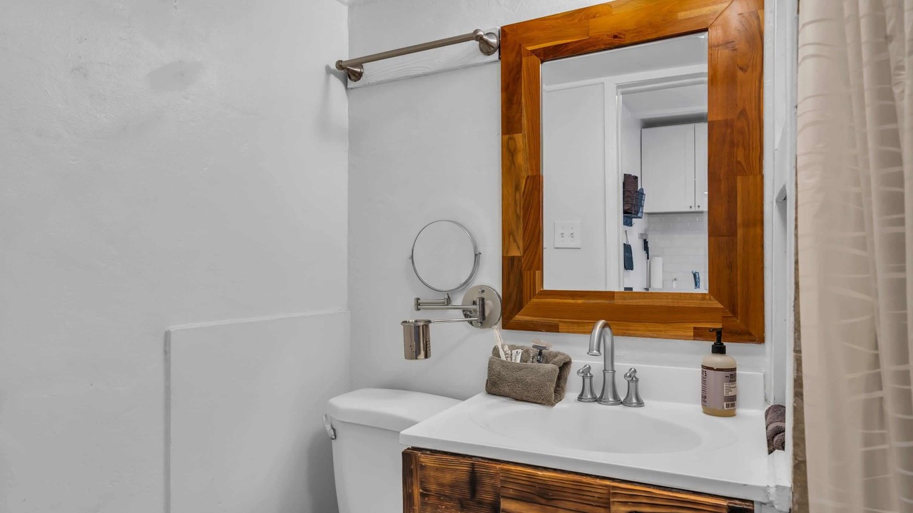 Photo of Bathroom in Rincon Heights