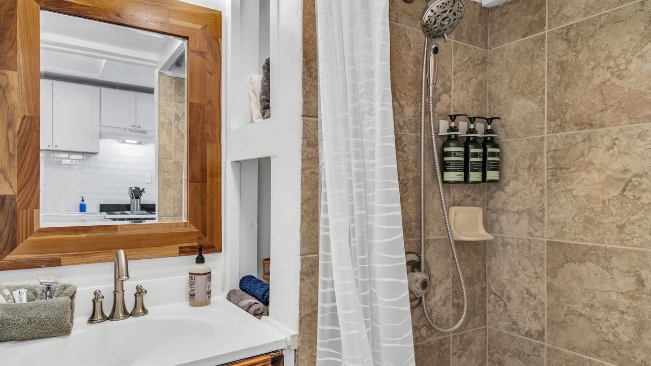 Photo of Bathroom in Rincon Heights