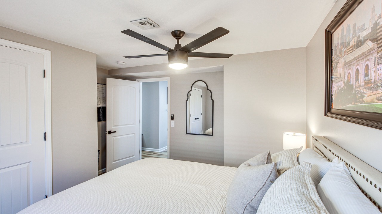 Photo of Bedroom in Olathe