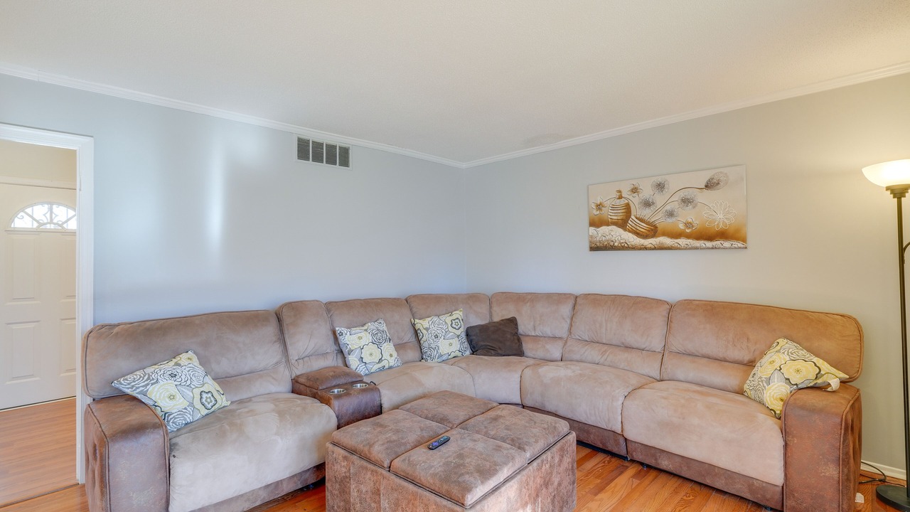 Photo of Livingroom in Durham