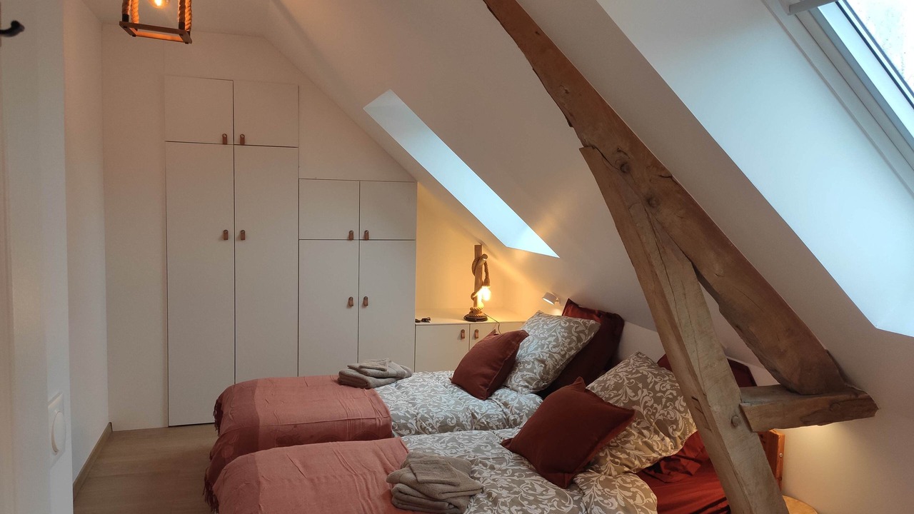 Photo of Bedroom in Meneslies