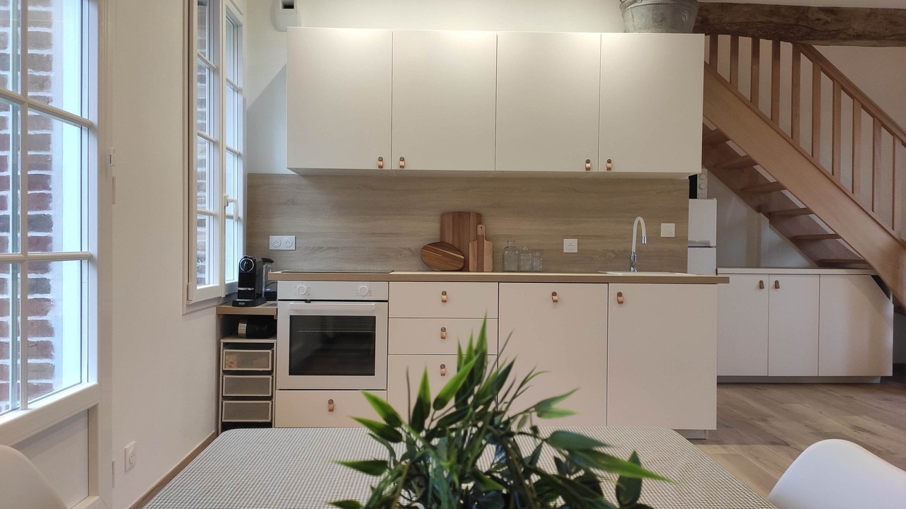 Photo of Others in Meneslies