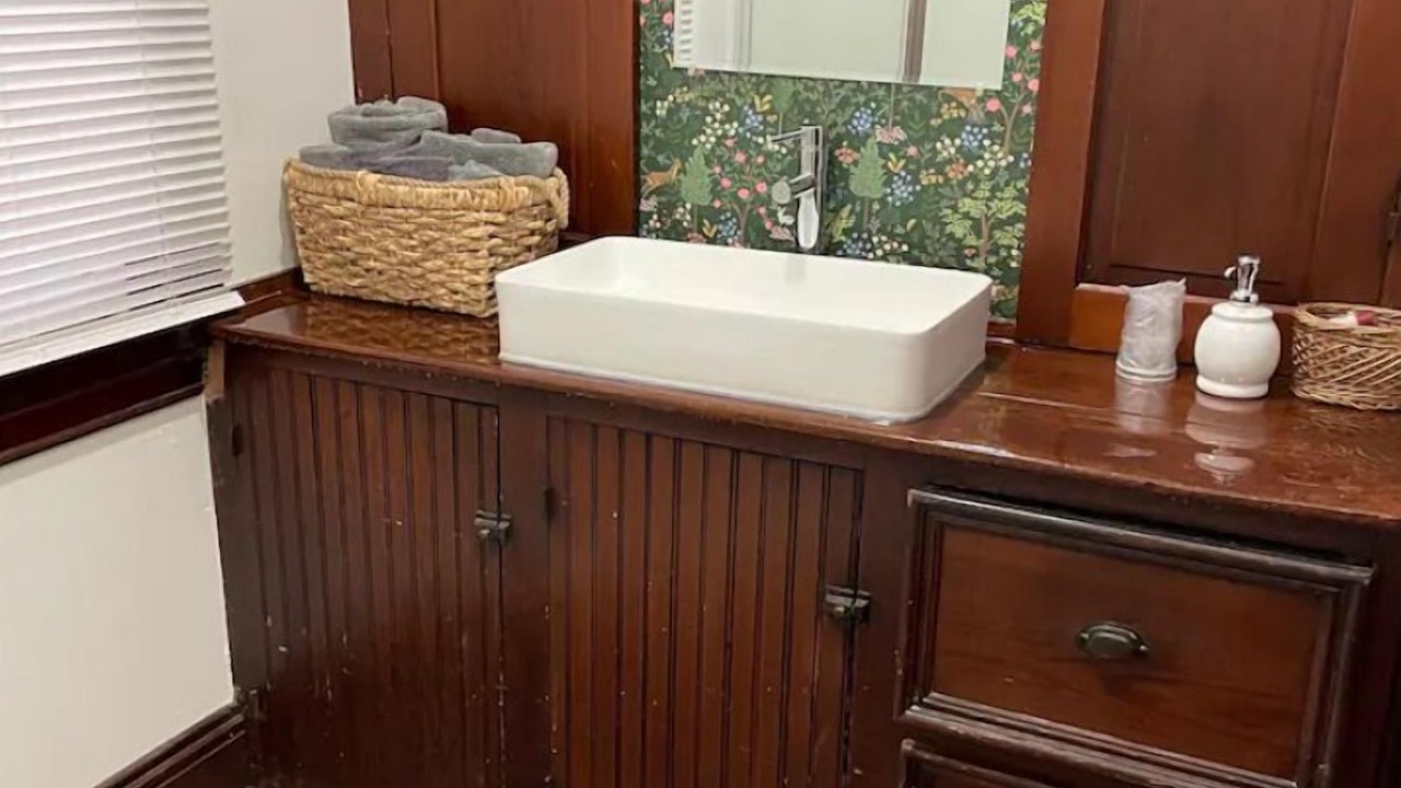 Photo of Bathroom in Utica