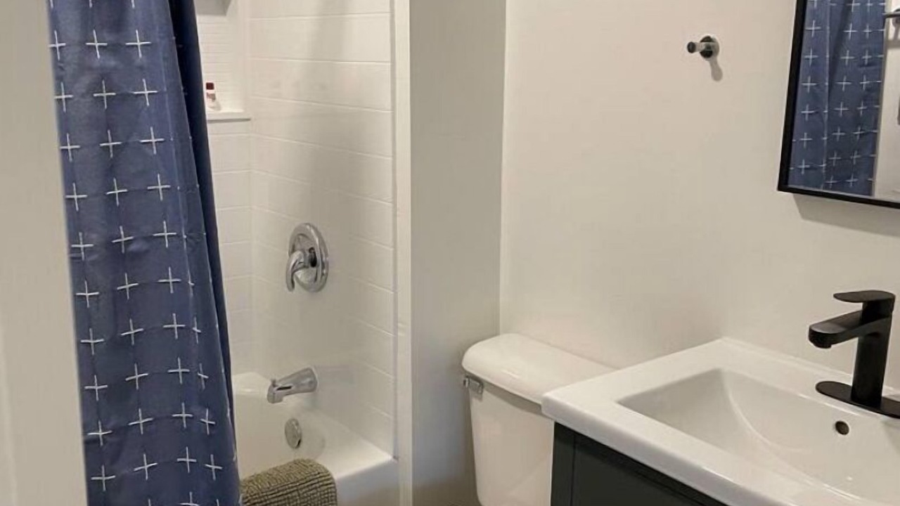 Photo of Bathroom in Utica