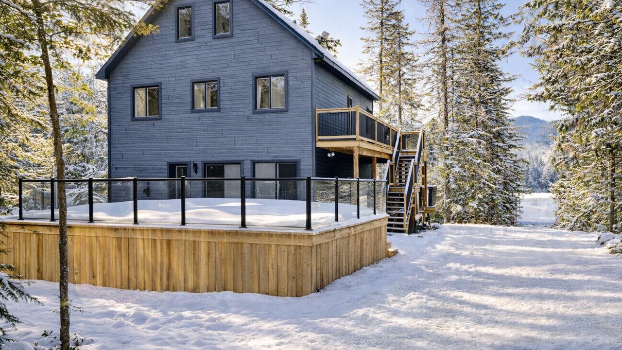 Photo of Outdoor in Val-des-Lacs
