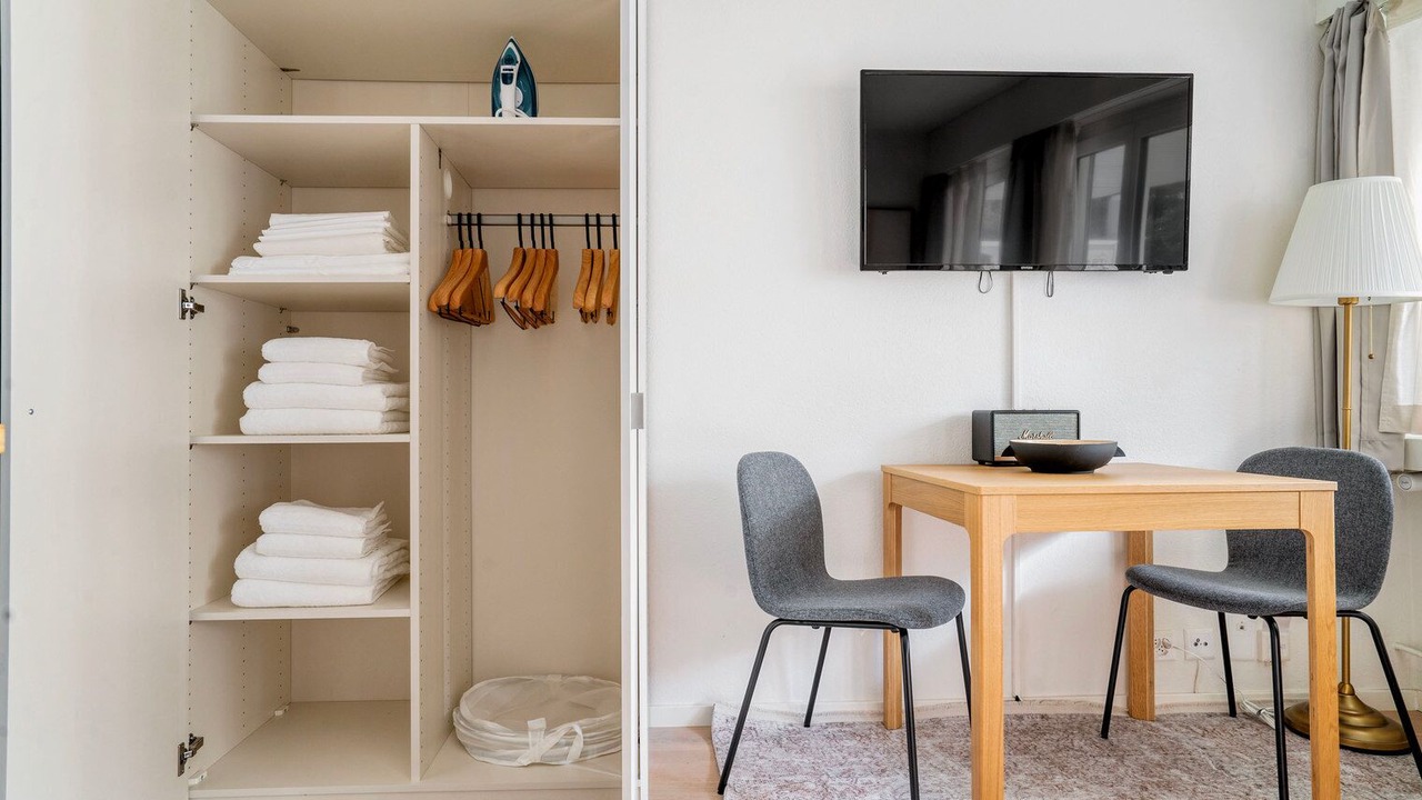 Photo of Others in District 6