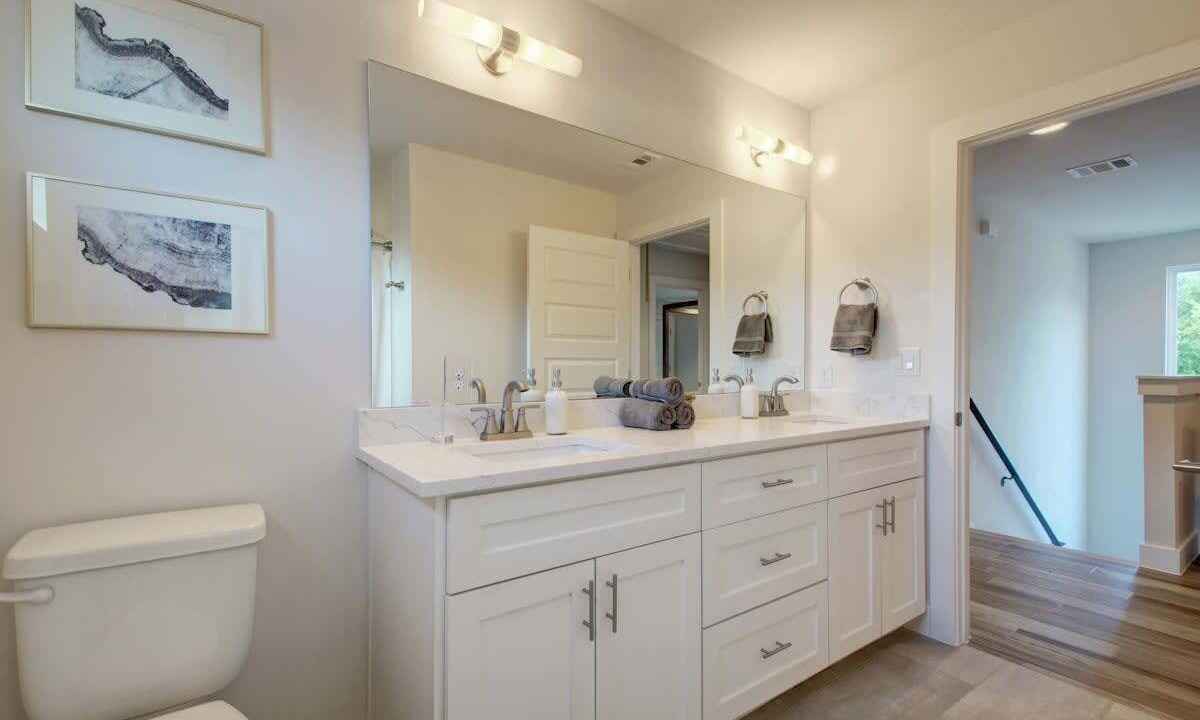Photo of Bathroom in East MLK