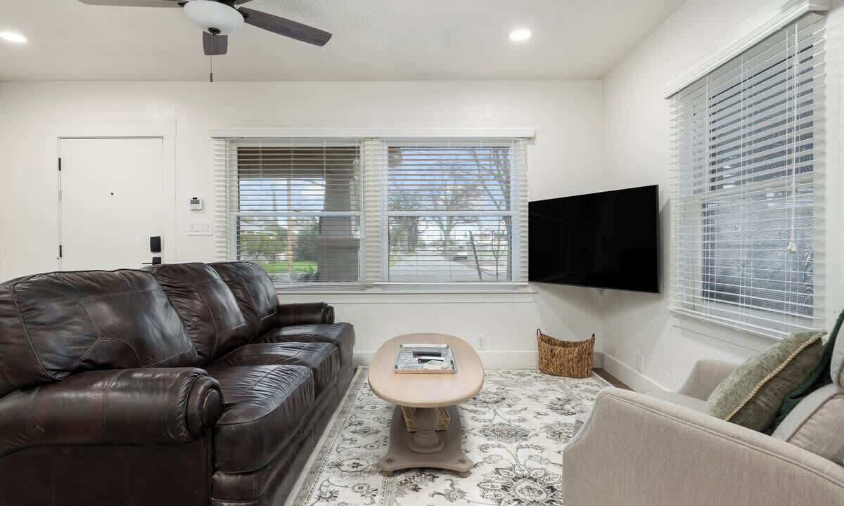 Photo of Livingroom in Visalia