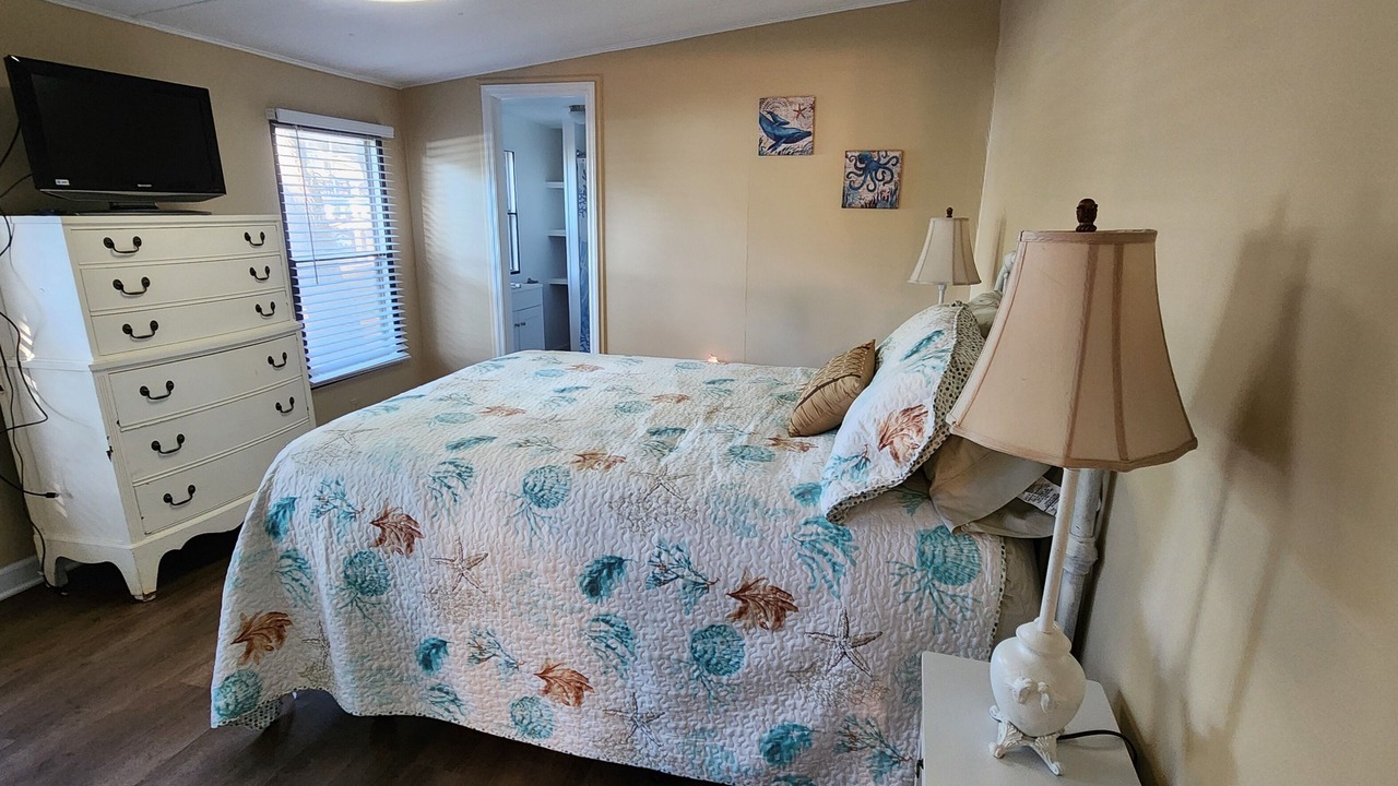Photo of Bedroom in Edisto Island