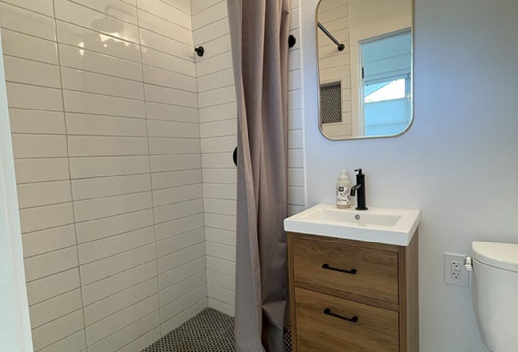 Photo of Bathroom in Harbor Hills